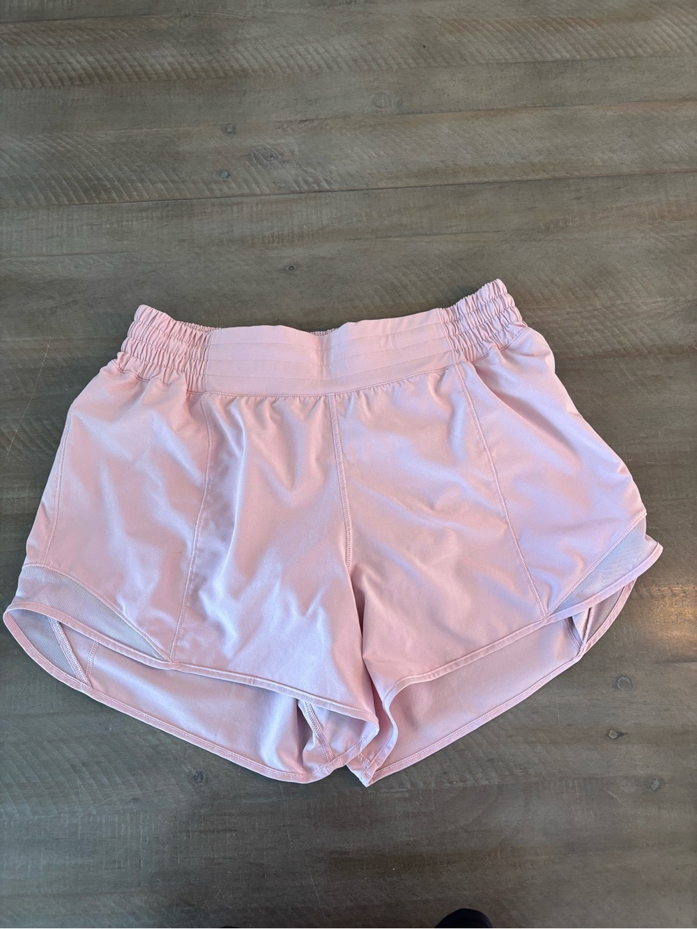 Lululemon Hotty Hot 4” Shorts Pink Size 10